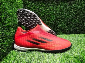 تصویر کتونی کفش استوک ریز چمنی اورجینال آدیداس سایز۴۱ Football shoes