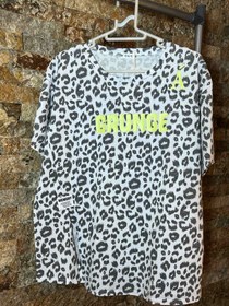 تصویر تیشرت پلنگی 