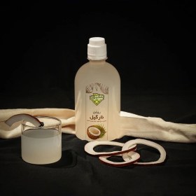 تصویر روغن نارگیل شکپوی 