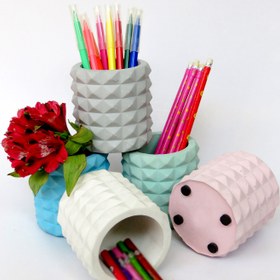 تصویر جامدادی رومیزی مدل punk 