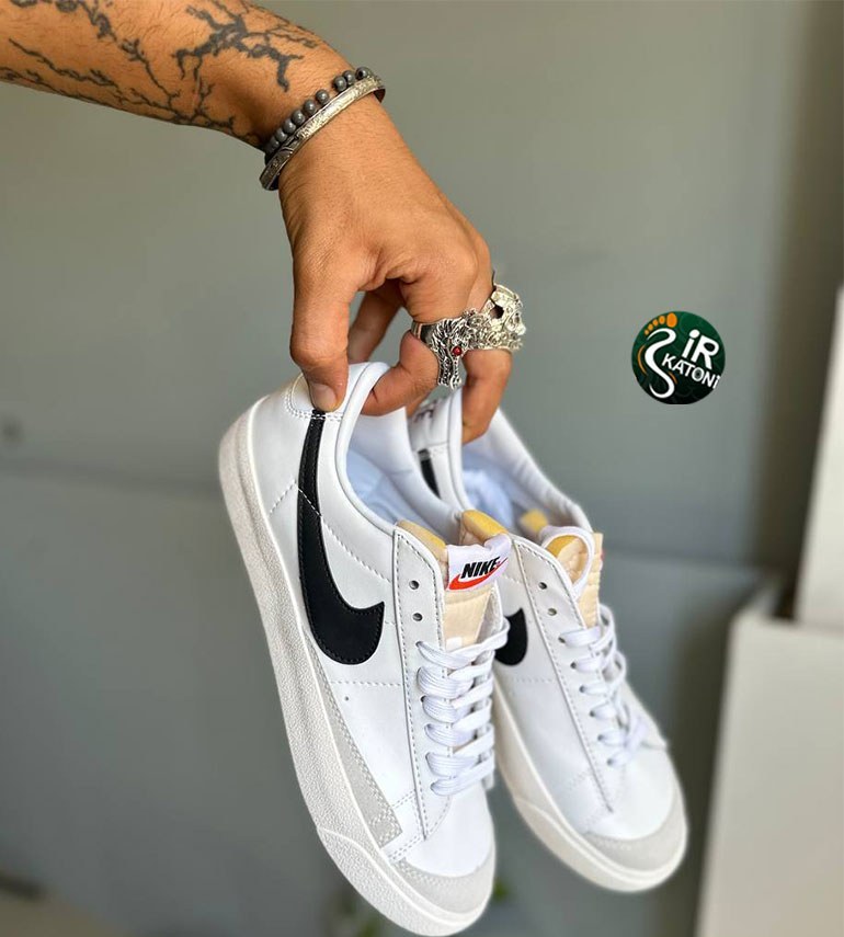 blazer low top