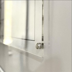 تصویر پلنر پلکسی شفاف با پایه چوبی سایز A4 Plexiglas planer with a wooden base