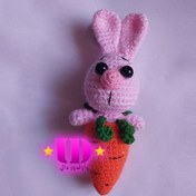 تصویر عروسک خرگوش و هویج قلاب بافی 