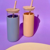 تصویر ماگ پیرکس با نی بامبو 