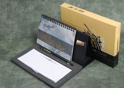 تصویر تقویم رومیزی 1405 پایه سخت با قاب ABS مدل تبلتی ars-272 