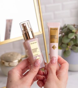 تصویر کرم دور چشم ضدپیری و روشن کننده آوون Avon Anew Renewal Power 