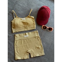 تصویر نیمتنه و شورتک ورزشی 