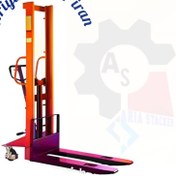 تصویر استاکر دستی ظرفیت ۲تن ارتفاع ۱/۷۰ ورق خم Manual stacker with a capacity of 2 tons, a height of 1/70, with a bent sheet body