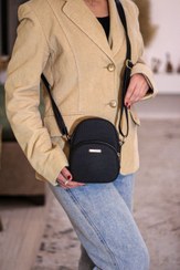 تصویر کیف پاسپورتی طرح کنف 