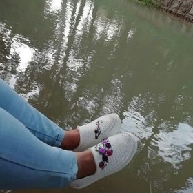 تصویر گیوه طرح گل دنبال هم 