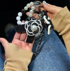 تصویر چارم بگ شنل مشکی 