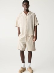 تصویر شلوارک برمودا طرح جاگر از جنس کتان مردانه بژ پل اند بیر 