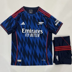 تصویر لباس دوم آرسنال ۲۰۲۶ هواداری با شورت 