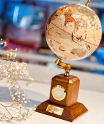 تصویر کره زمین پایه چوبی ساعت دار سایز14 مارک ایده کد109 - آبی روشن 