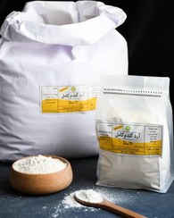 تصویر آرد گندم کامل نورا فود ۱۰ کیلوگرم 