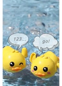 تصویر اسباب‌بازی حمام نوزاد: جوجه‌تیغی چرخان برند ttt Wind-up Duck Baby Bath Toy