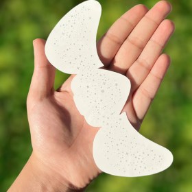 تصویر استیکر کک و مک گلیتری قهوه ای مات 