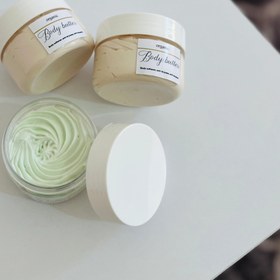 تصویر کره بدن - ادامس خرسی body butter