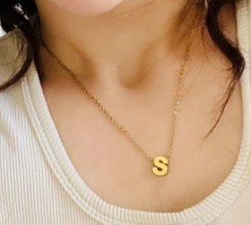 تصویر گردنبند حرف s 