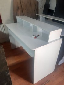 تصویر میز استودیوی مدل SleekLine 