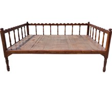 تصویر تخت سنتی سایز ۲ در ۱.۵ متر با چوب روسی 