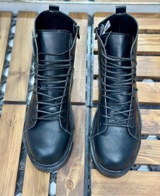 تصویر بوت مردانه برشکا مدل بندی مشکی 