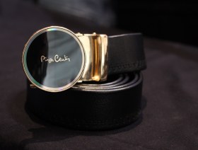 تصویر کمربند ریلی فوم درجه‌یک مردانه رنگ طلایی صفحه شیشه ای 