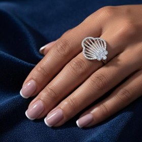 تصویر انگشتر صدفی نگین دار 