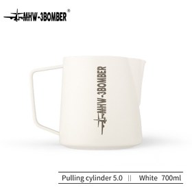 تصویر پیچر سفید بمبر ورژن 5 Mlik Pitcher 5.0 White