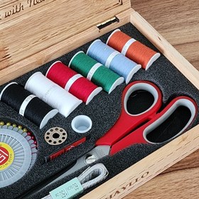 تصویر جعبه نخ و سوزن 