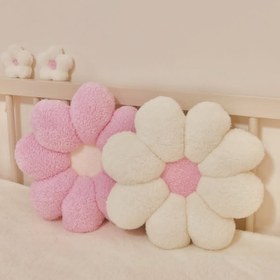 تصویر کوسن گل هشت پر 