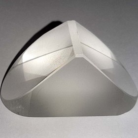 تصویر منشور 90 درجه ژاپنی با اپتیک عالی (استوک)