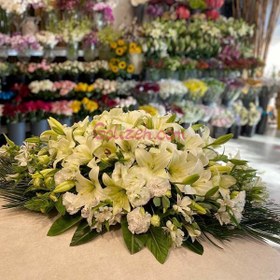 تصویر سبد گل رومیزی سفید 