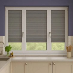 تصویر پرده پلیسه بافت‌دار طوسی روشن کد ۲۷۰۵ 