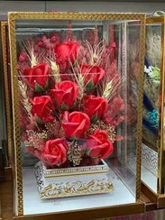 تصویر باکس طلاکوب گل مصنوعی 