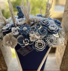 تصویر باکس گل شمع ارکیده ابی 