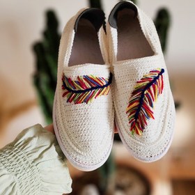 تصویر گیوه کد01- طرح پر رنگی 