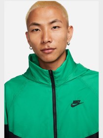 تصویر کاپشن آنوراک ضروری برند Nike Essential Anorak Jacket