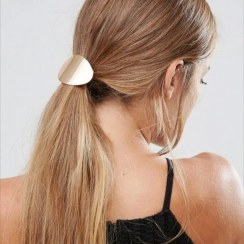 تصویر کش‌مو پینترستی (فلزی طلایی) 