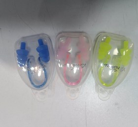 تصویر گوشی و دماغگیر شنا 