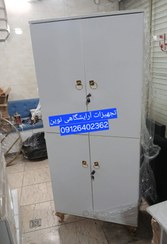 تصویر کمد آرایشگاهی دررنگ بندی متنوع 