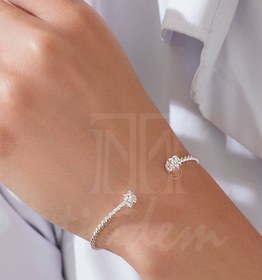 تصویر بنگل مینیمال خاویاری 