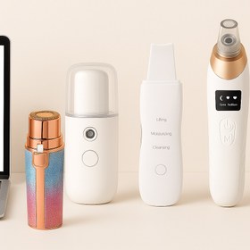 تصویر پک اقتصادی پاکسازی پوست شامل اتوی صورت و میکرودرم 