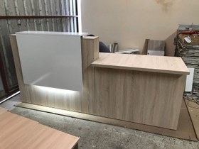 تصویر کانتر و میز پیشخوان فروشگاهی و اداری میز تعمیرات ام دی اف mdf مدرن mdf modern