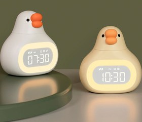 تصویر چراغ خواب و ساعت زنگ‌ دار دیجیتالی رومیزی شارژی مدل c18 Bedside lamp and rechargeable digital alarm clock model c18