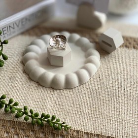 تصویر استند انگشتر 