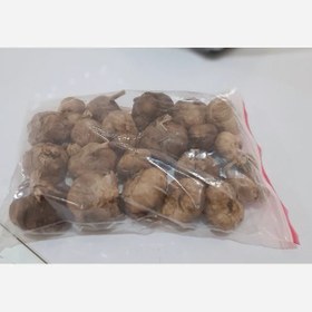 تصویر سیر سیاه همدان شیرین و سیرسیاه بدون بوی دهان 