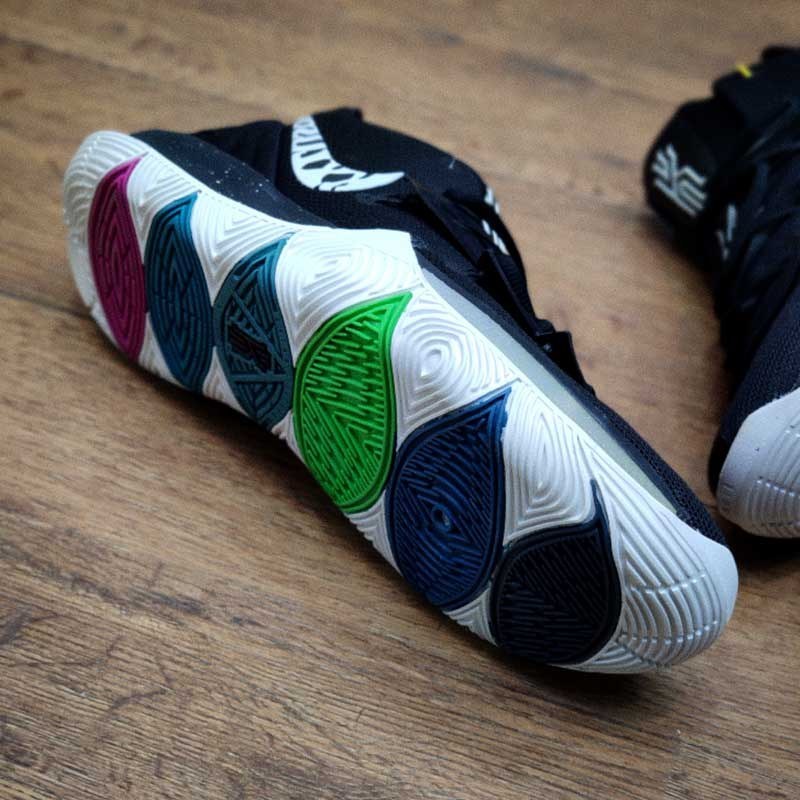 Nike kyrie 5 sale marroni