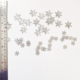 تصویر حدود 45 عدد برف چرم اکلیلی 1/5 و 2/5 سانت (وسایل ساخت زیورالات) 