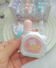 تصویر غلط‌گیر دوسر مایع گربه 